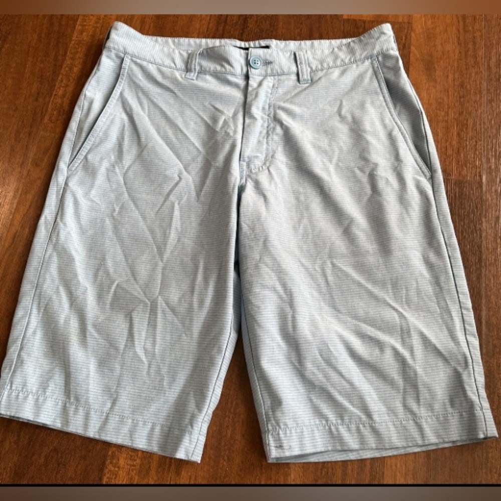 Travis Mathew Shorts Men 32 Blue Golf Chino.